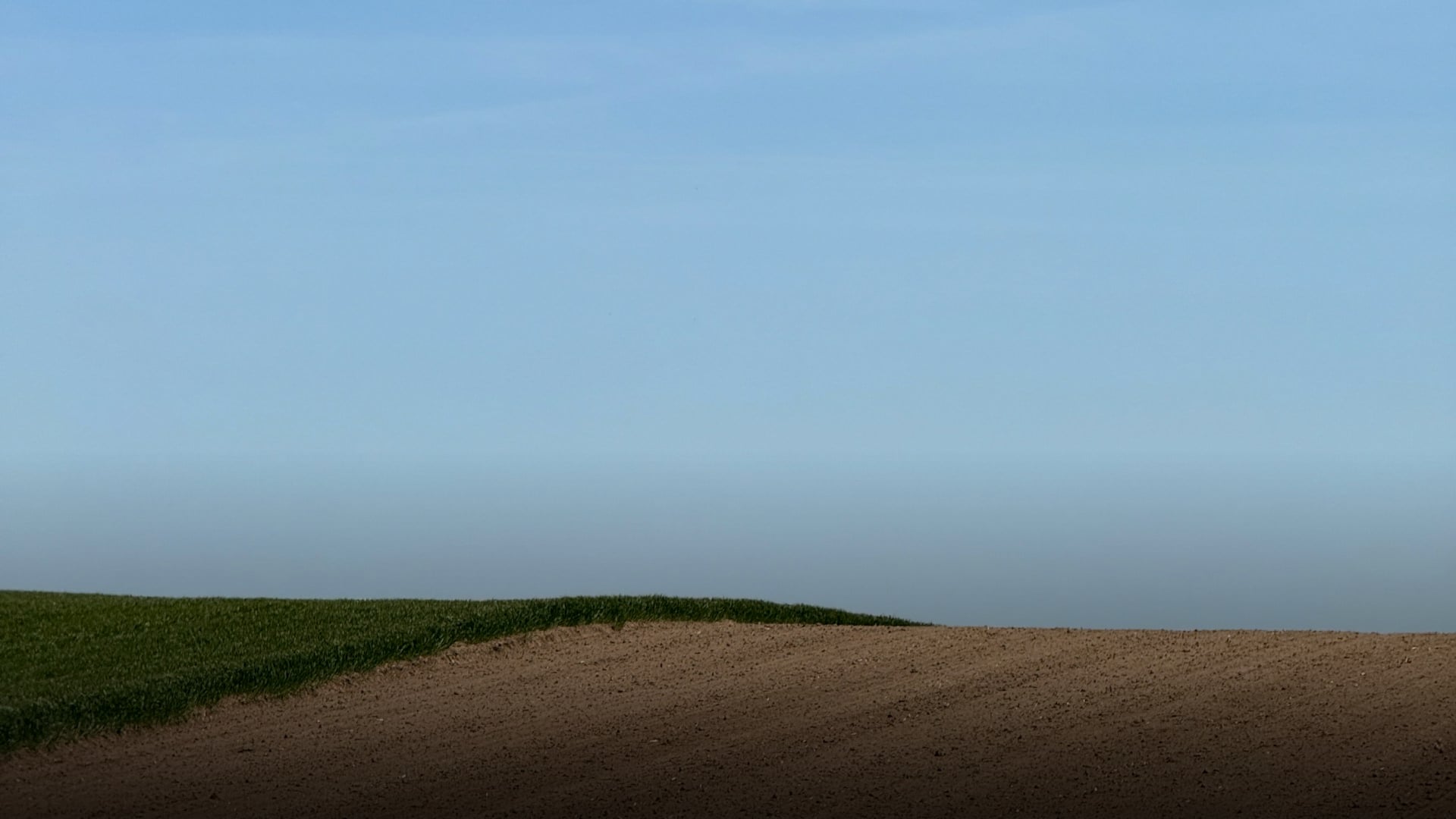 The 5 Things Smart Land Buyers Check Before Closing in 2026